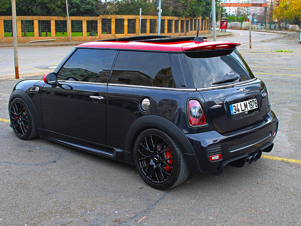 Mini Cooper S resmi